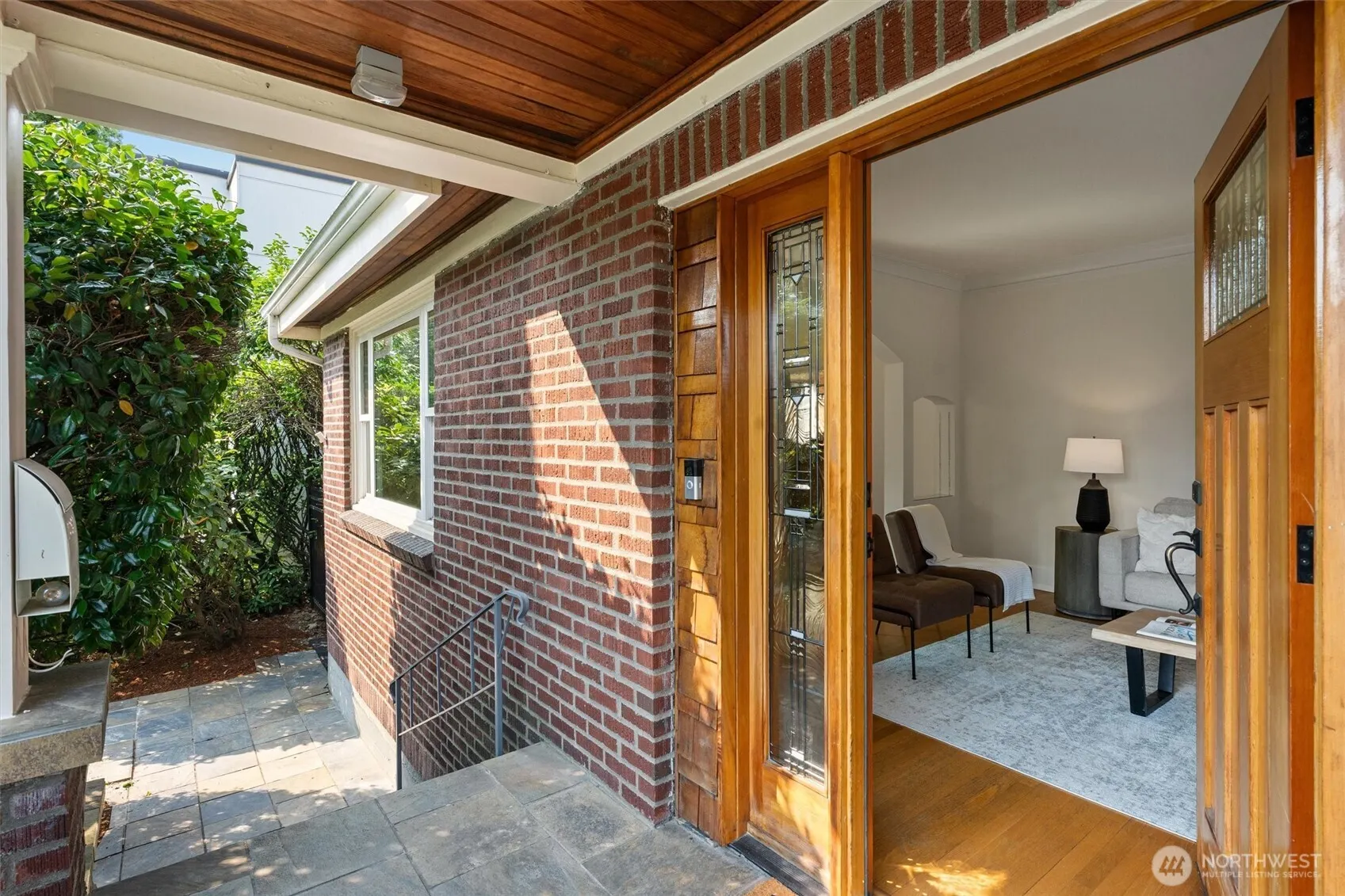 511 30th Avenue , Seattle, WA 98122