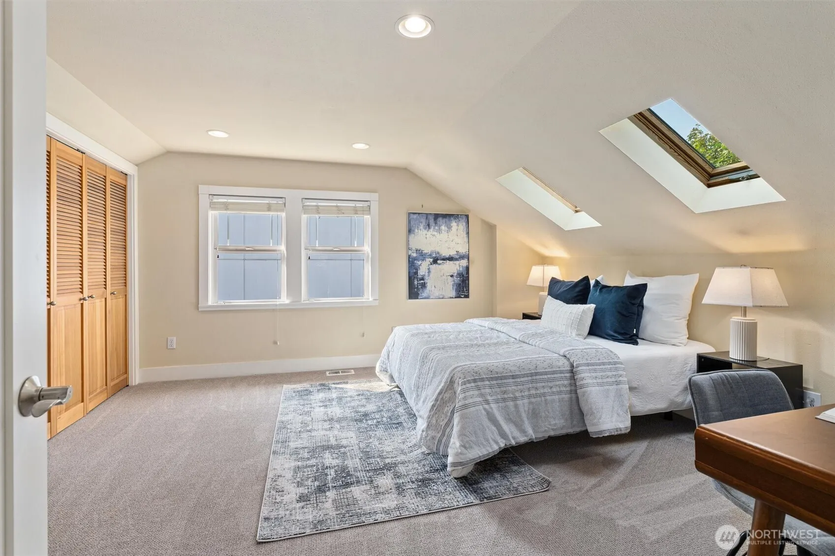 511 30th Avenue , Seattle, WA 98122