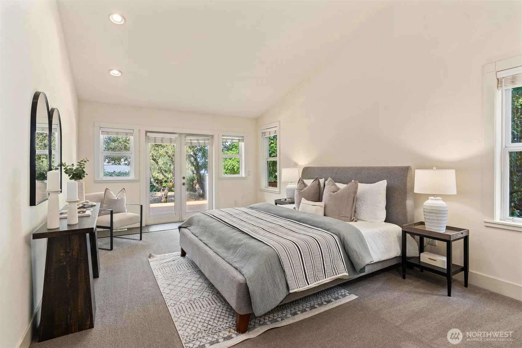 511 30th Avenue , Seattle, WA 98122