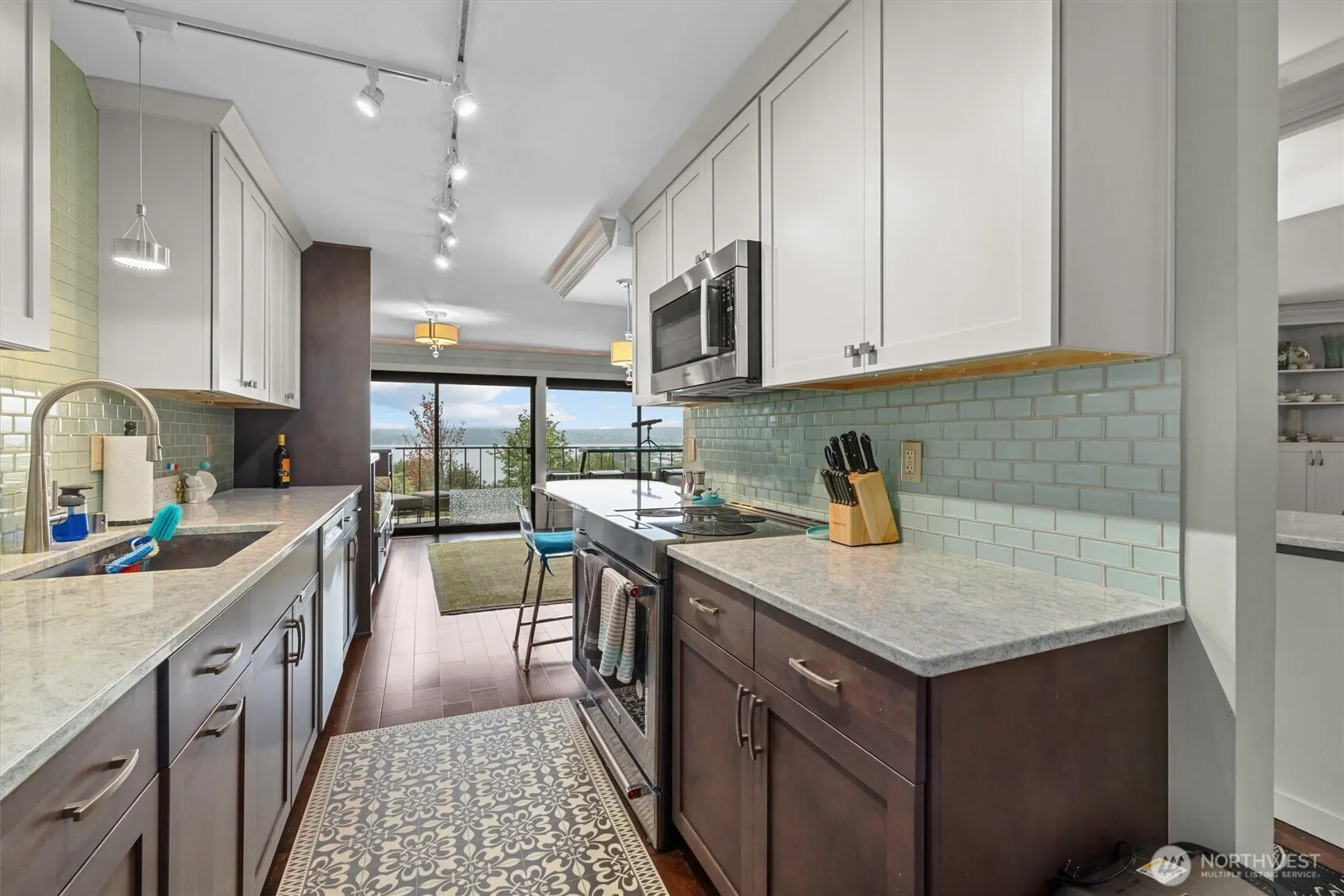8005 Sand Point Way NE #A31, Seattle, WA 98115