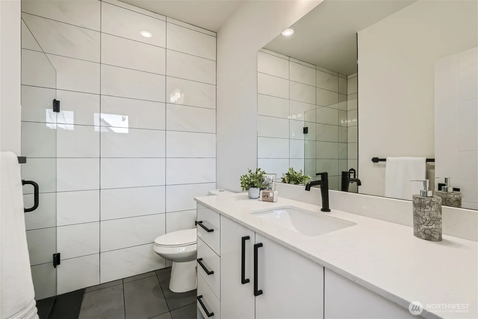 1108 33rd Avenue #B, Seattle, WA 98122
