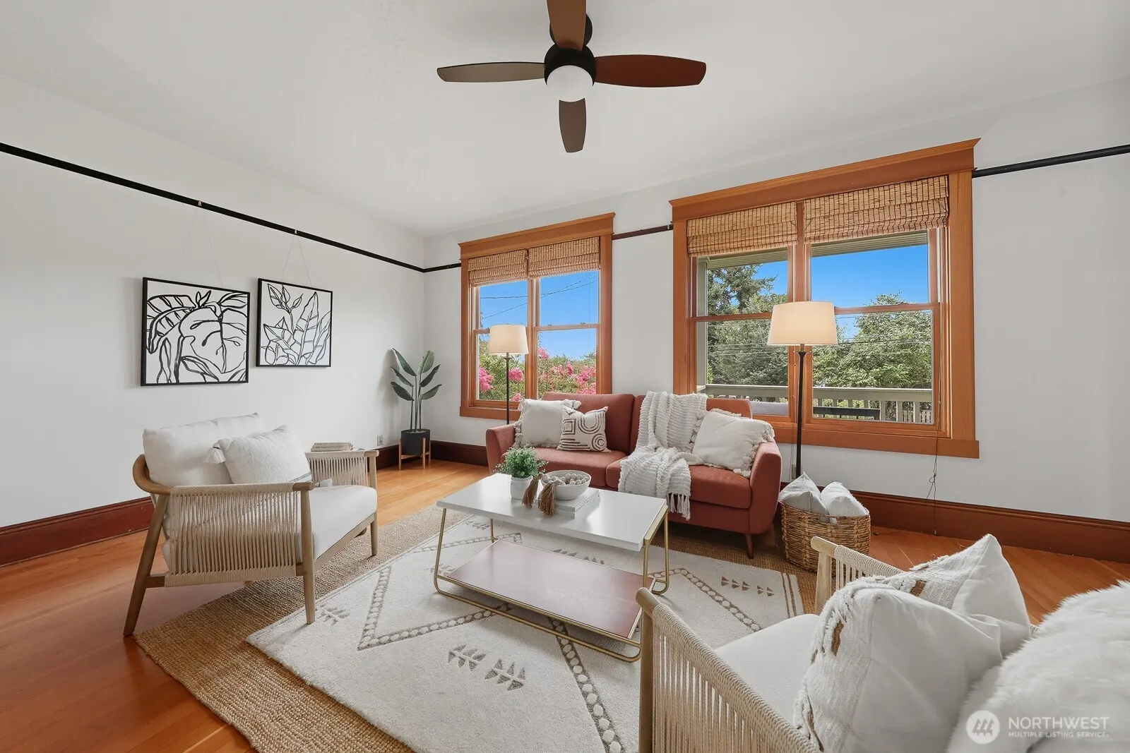 2030 S Ingersoll Place , Seattle, WA 98144
