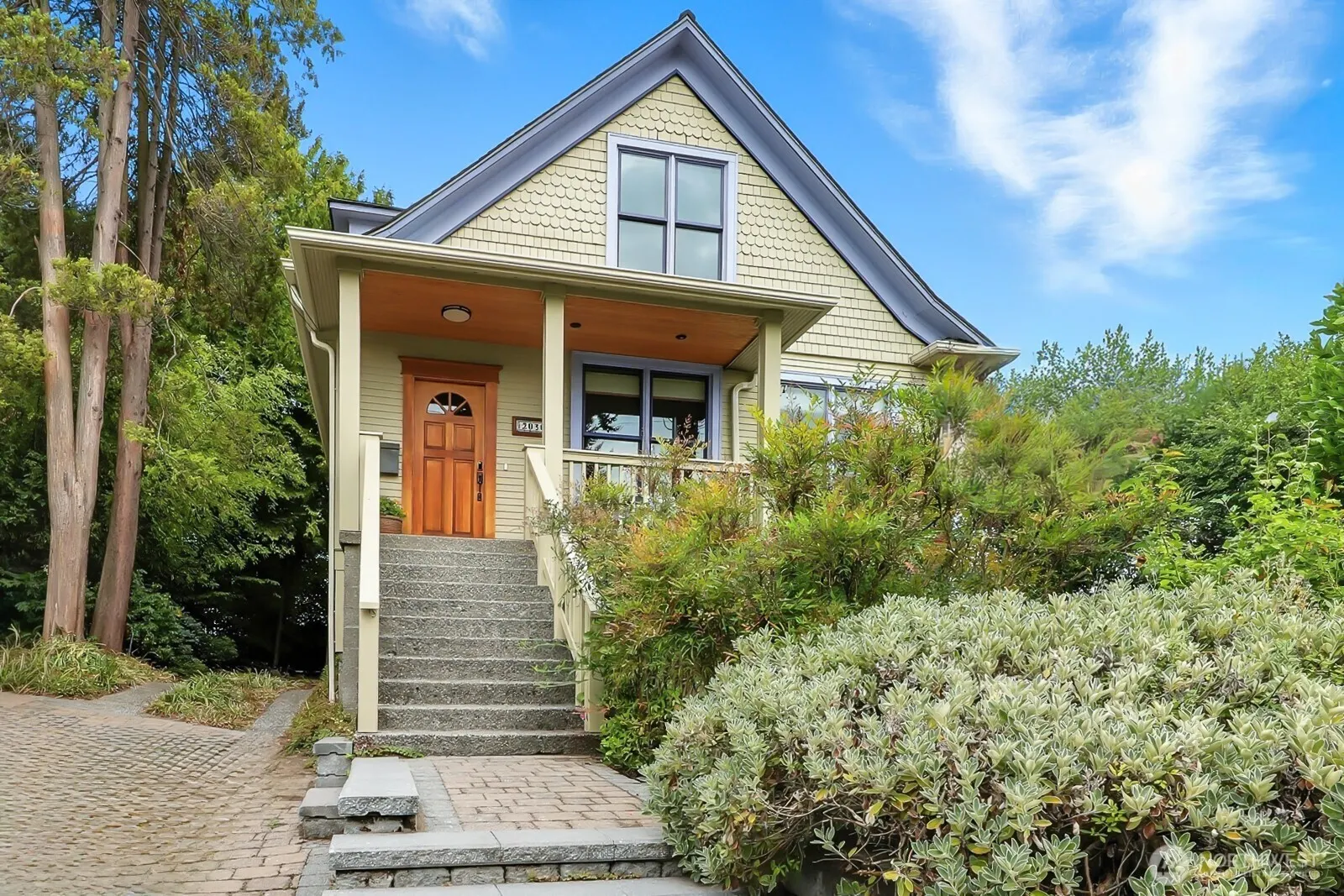 2030 S Ingersoll Place , Seattle, WA 98144
