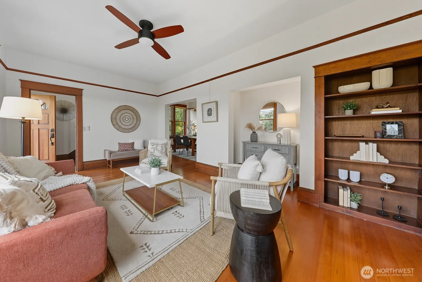 2030 S Ingersoll Place , Seattle, WA 98144