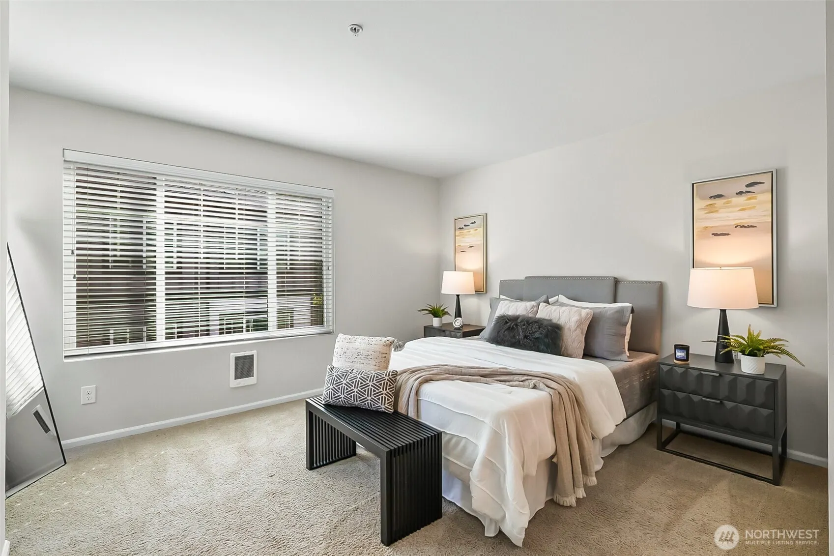 10370 156th Place NE #102, Redmond, WA 98052