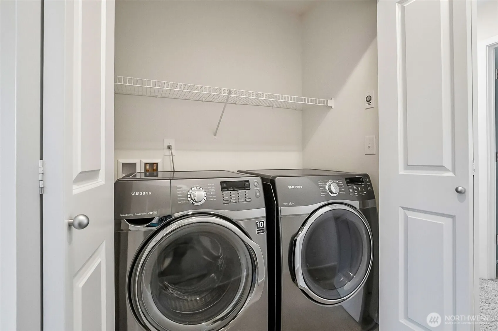10370 156th Place NE #102, Redmond, WA 98052