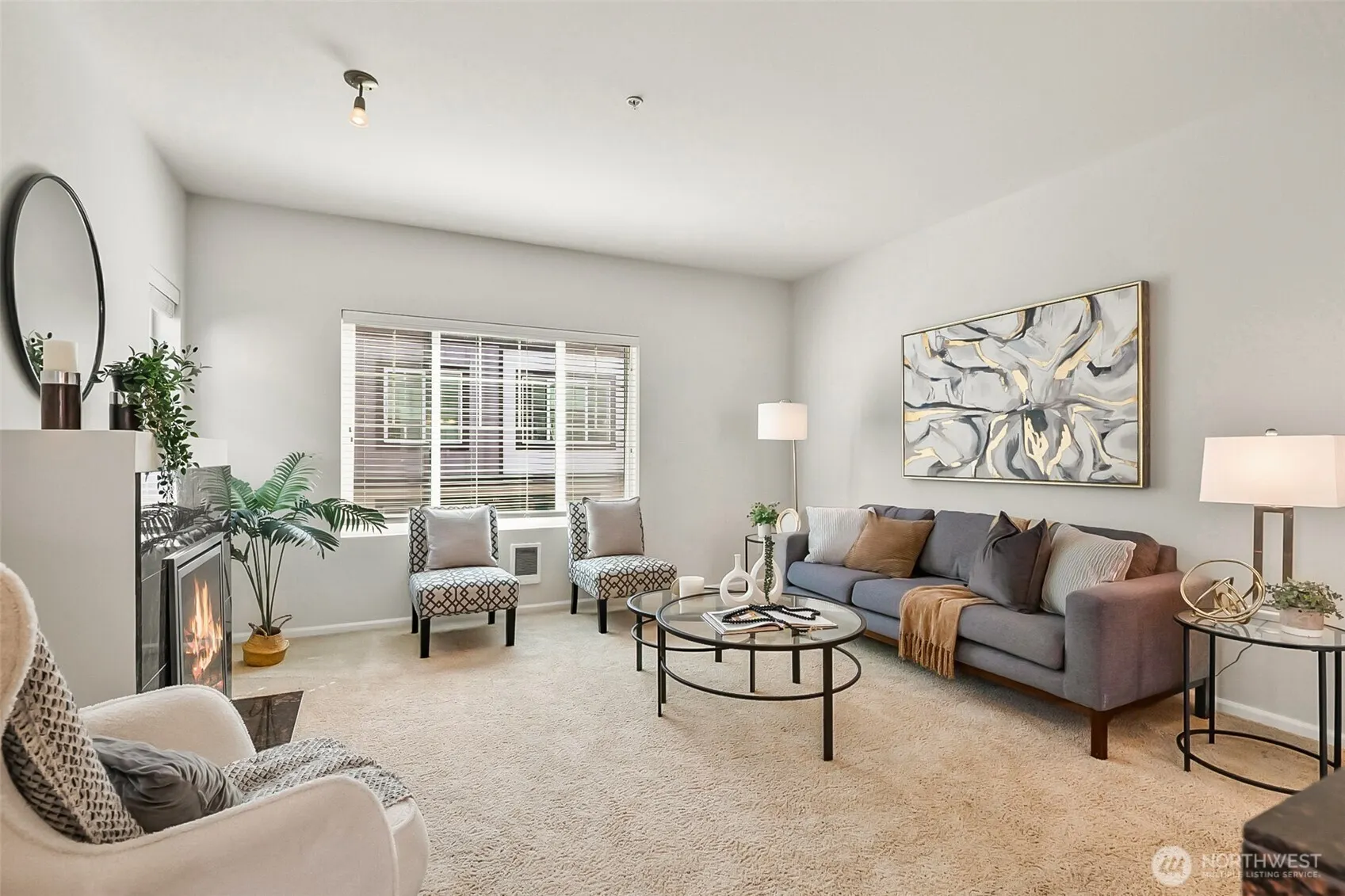 10370 156th Place NE #102, Redmond, WA 98052