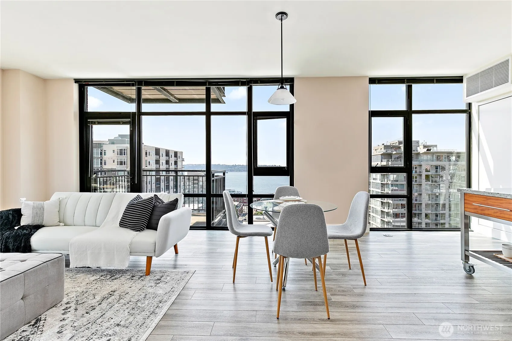 2911 2nd Avenue #1003, Seattle, WA 98121
