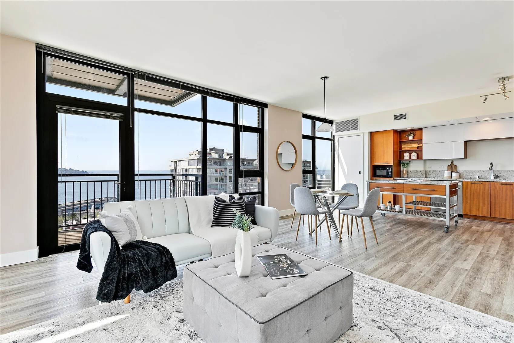 2911 2nd Avenue #1003, Seattle, WA 98121