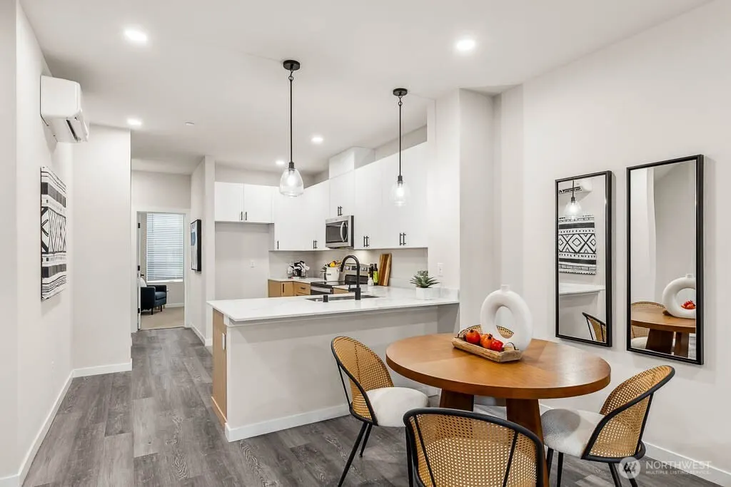 16111 36TH Avenue W #E9, Lynnwood, WA 98087