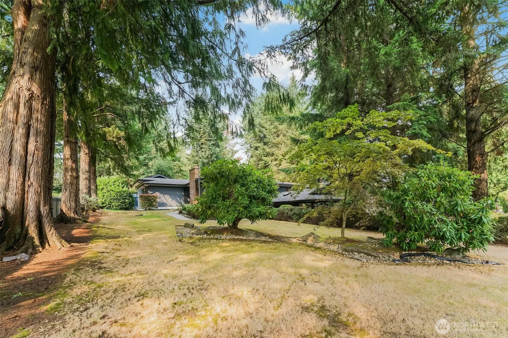 18630 SE 216th Street , Renton, WA 98058