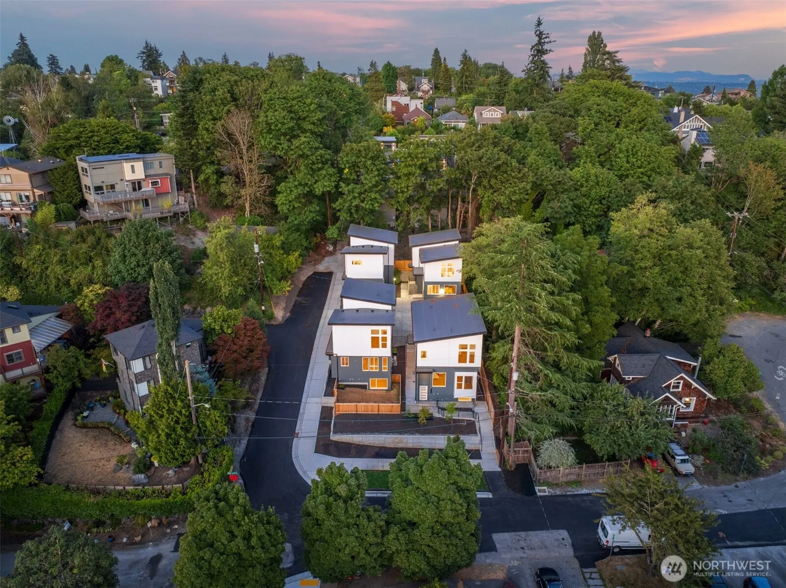 2809 S Grand Street , Seattle, WA 98144