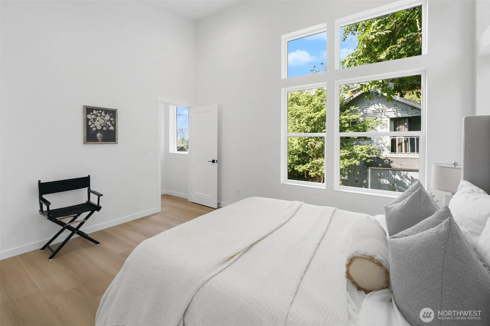 2809 S Grand Street , Seattle, WA 98144
