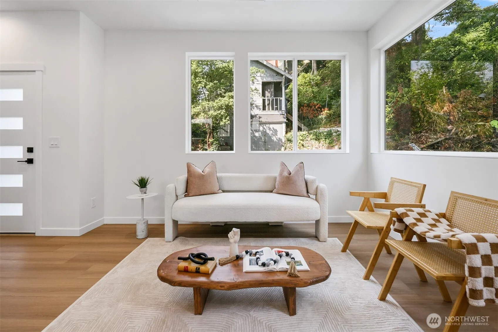2809 S Grand Street , Seattle, WA 98144