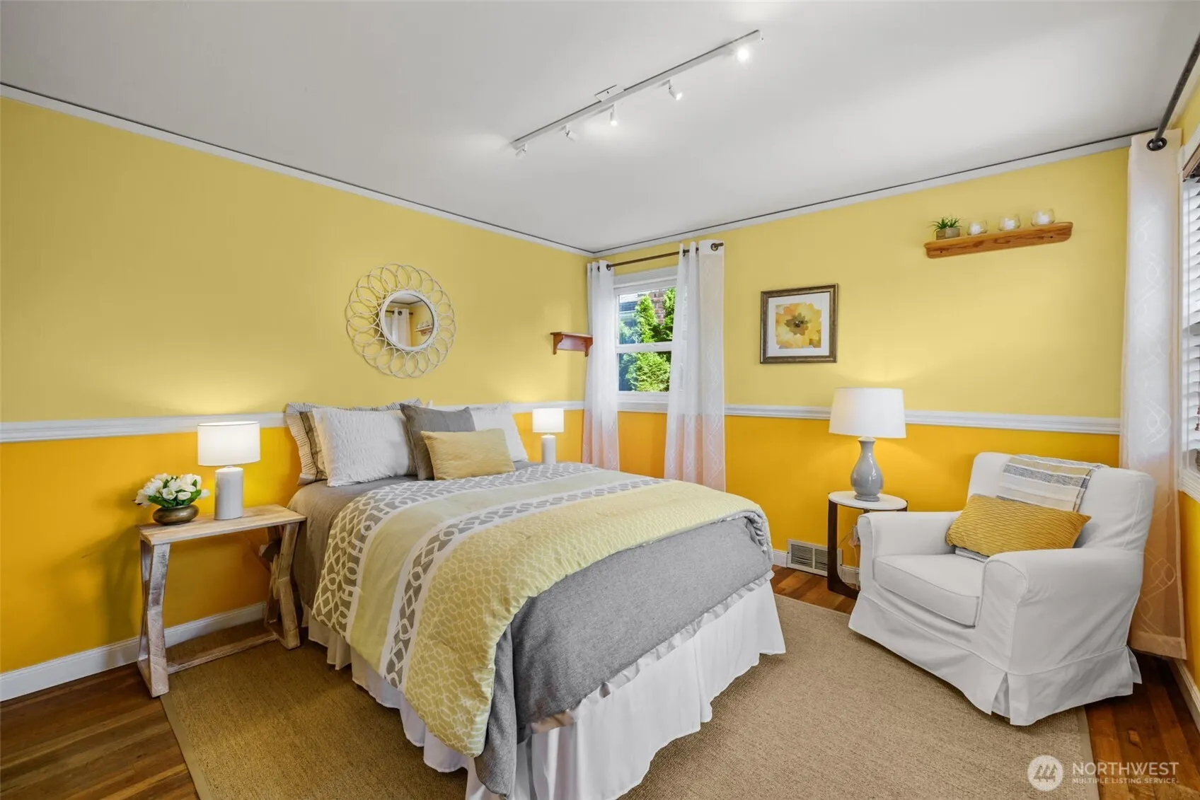 3016 NW 74th Street , Seattle, WA 98117