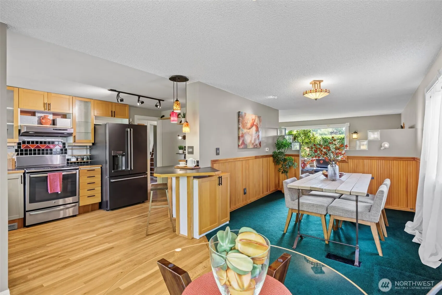 3016 NW 74th Street , Seattle, WA 98117