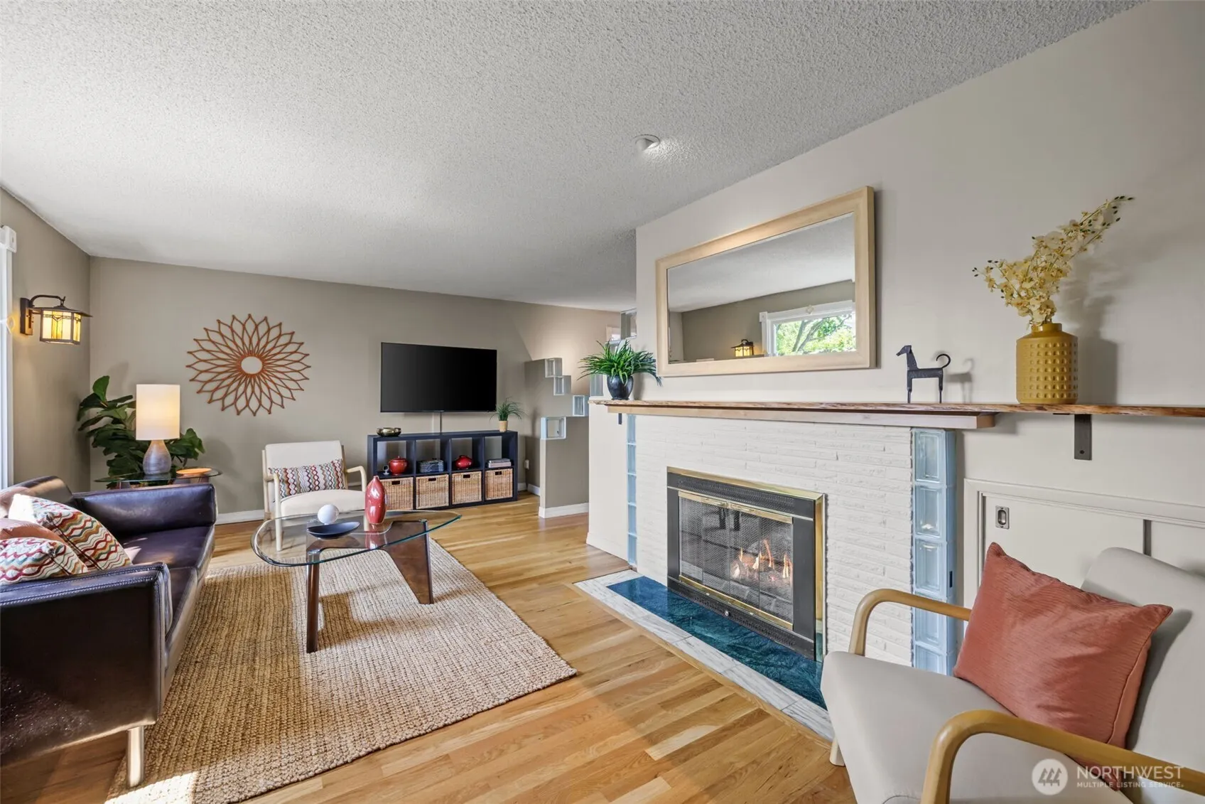 3016 NW 74th Street , Seattle, WA 98117