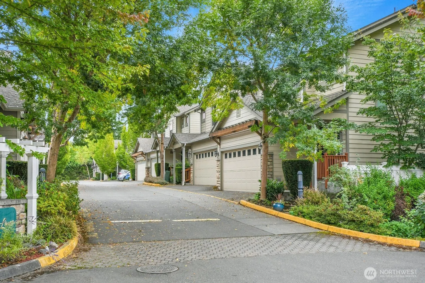 20827 70th Avenue W #A, Lynnwood, WA 98036