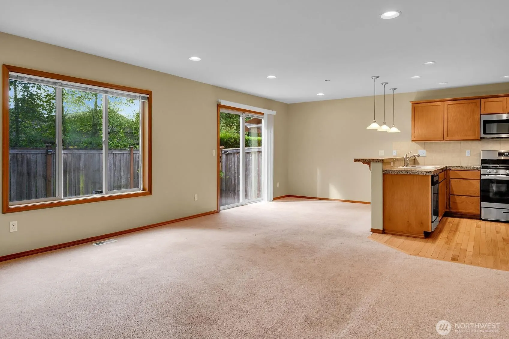 20827 70th Avenue W #A, Lynnwood, WA 98036