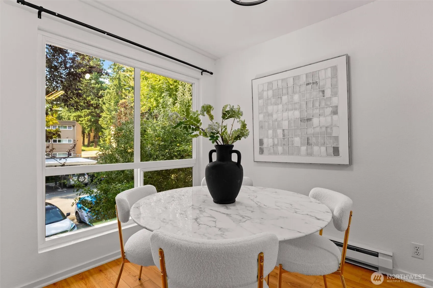 811 126th Place NE #A203, Bellevue, WA 98005