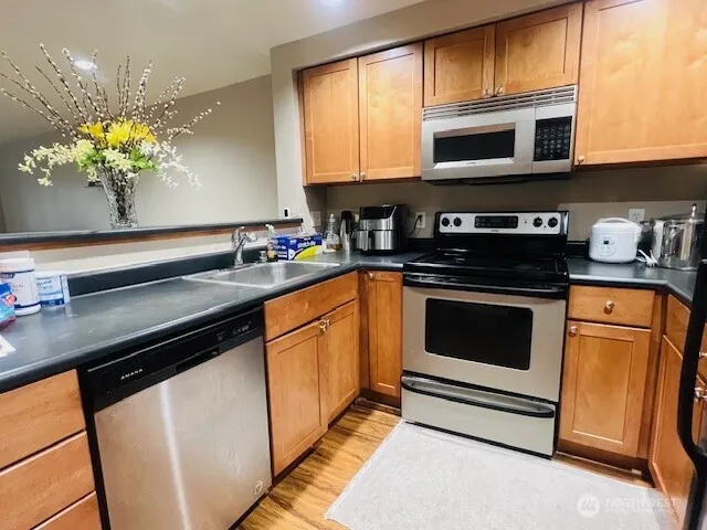 26339 116 Avenue SE #I202, Kent, WA 98030
