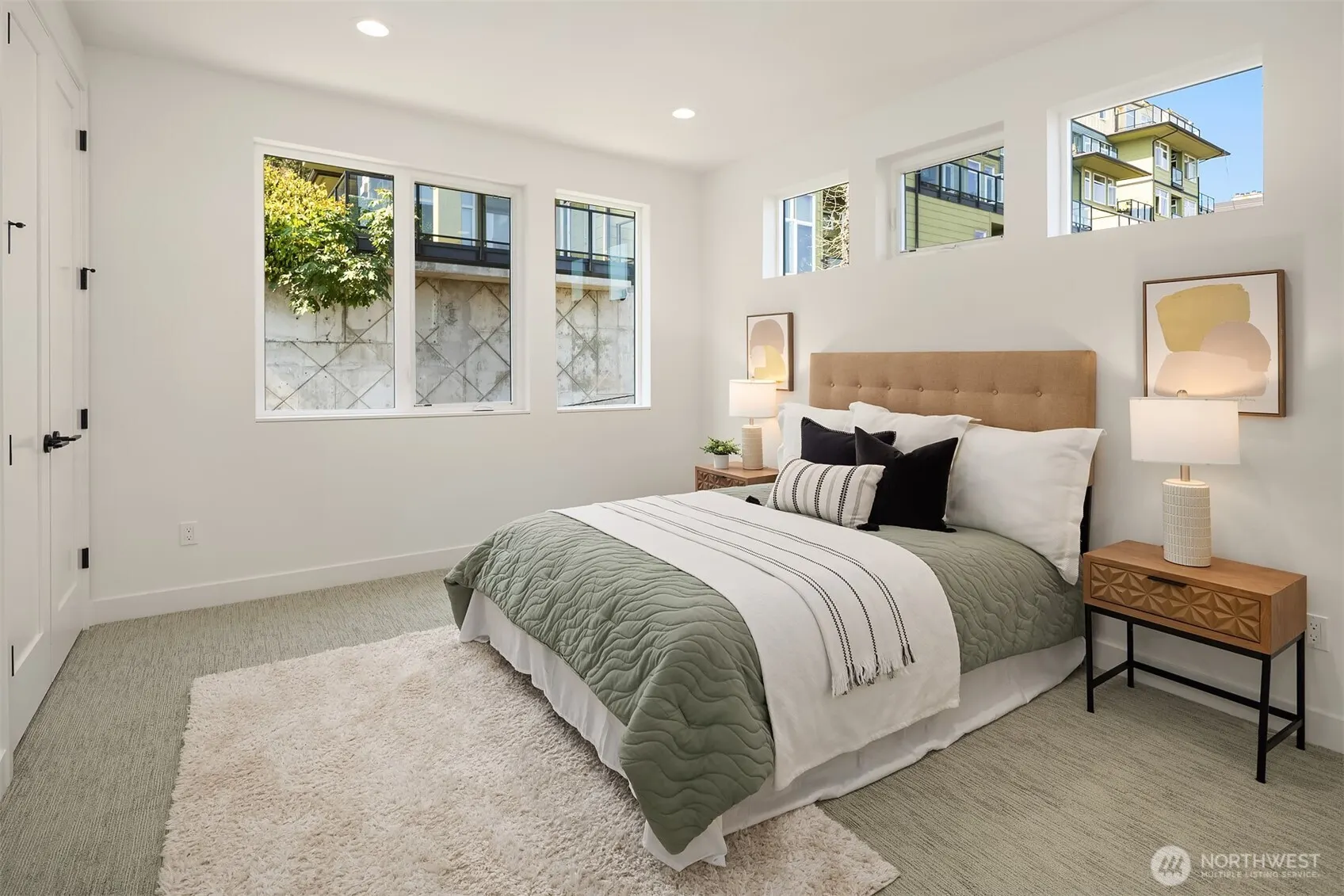 2009 Dexter Avenue N #B, Seattle, WA 98109