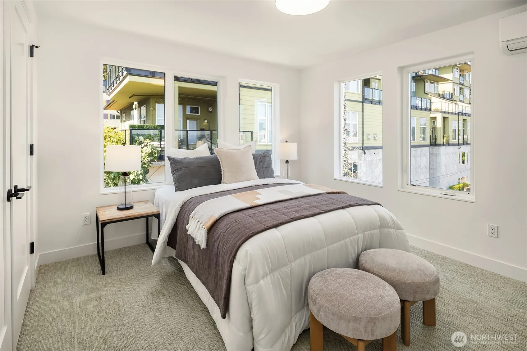 2009 Dexter Avenue N #B, Seattle, WA 98109