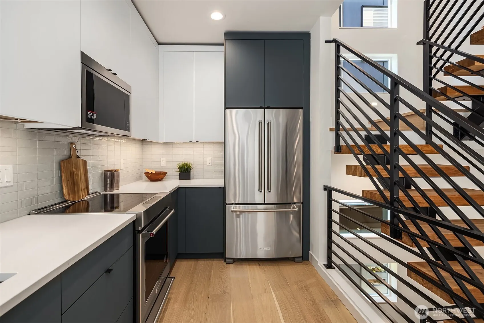 2009 Dexter Avenue N #B, Seattle, WA 98109