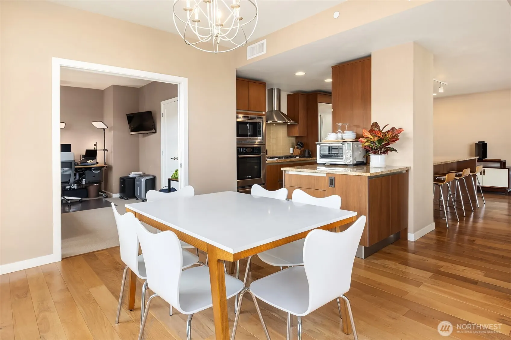 10000 Main Street #306, Bellevue, WA 98004