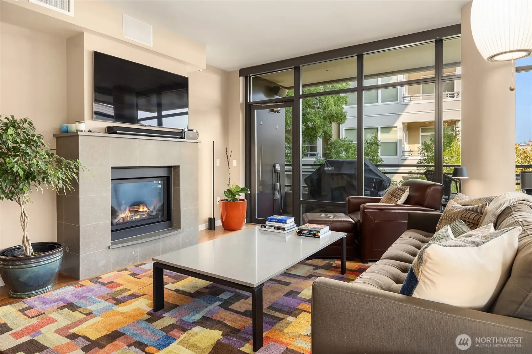 10000 Main Street #306, Bellevue, WA 98004