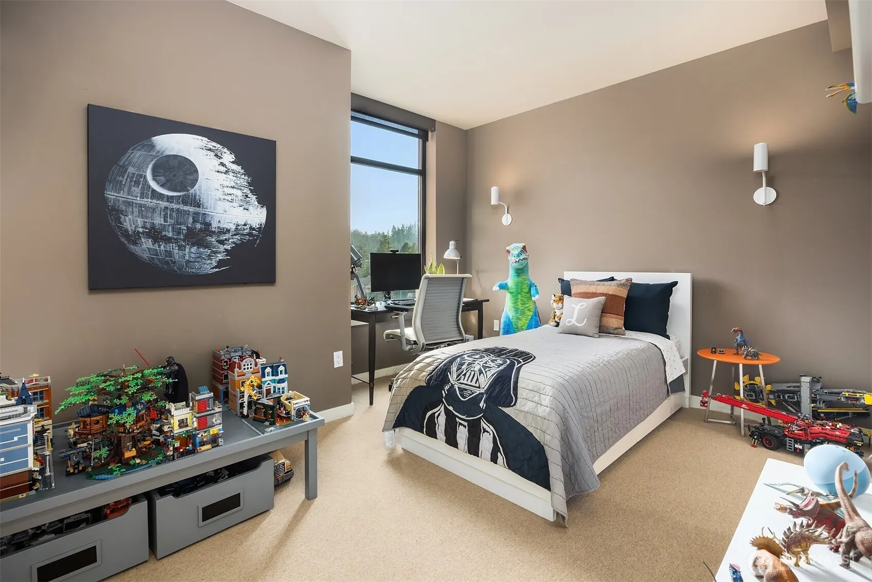 10000 Main Street #306, Bellevue, WA 98004