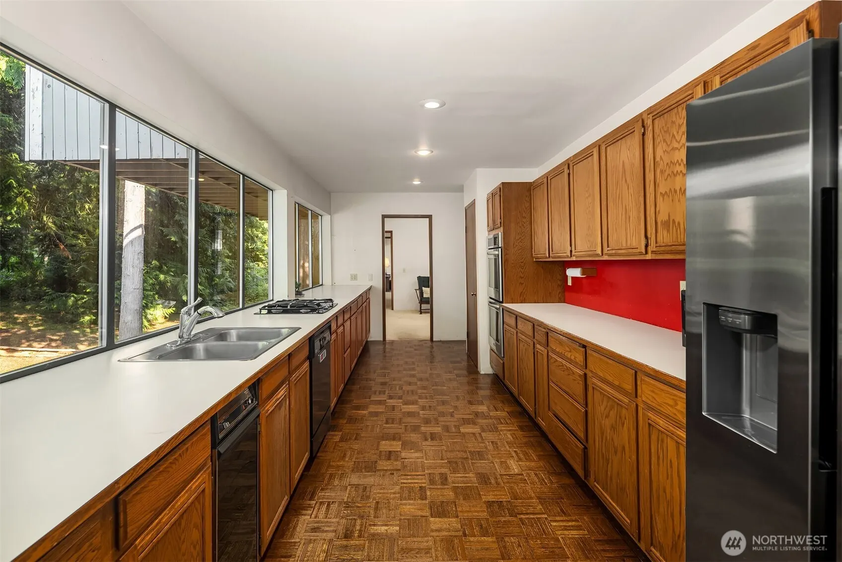 2449 209th Place NE, Sammamish, WA 98074