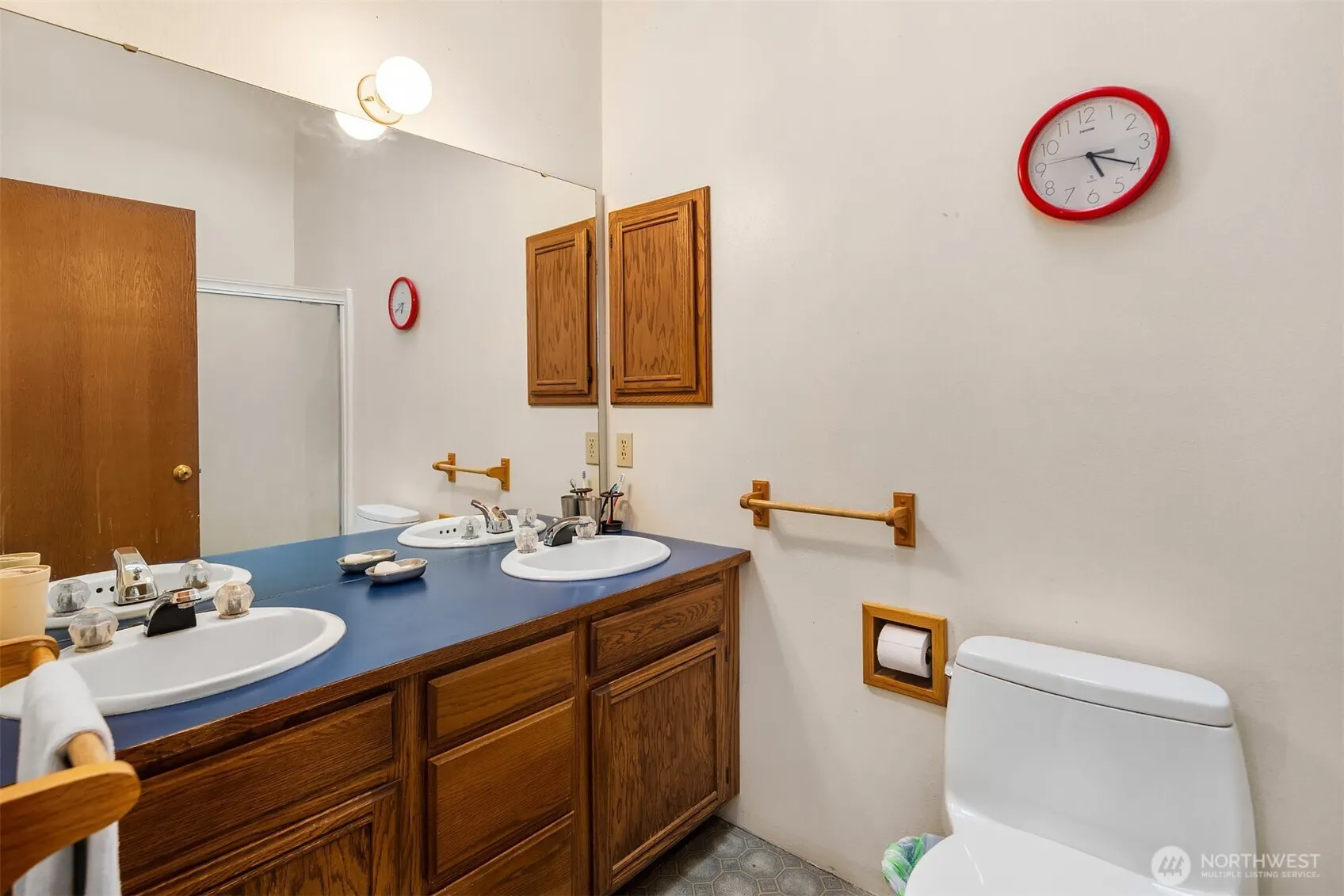 2449 209th Place NE, Sammamish, WA 98074