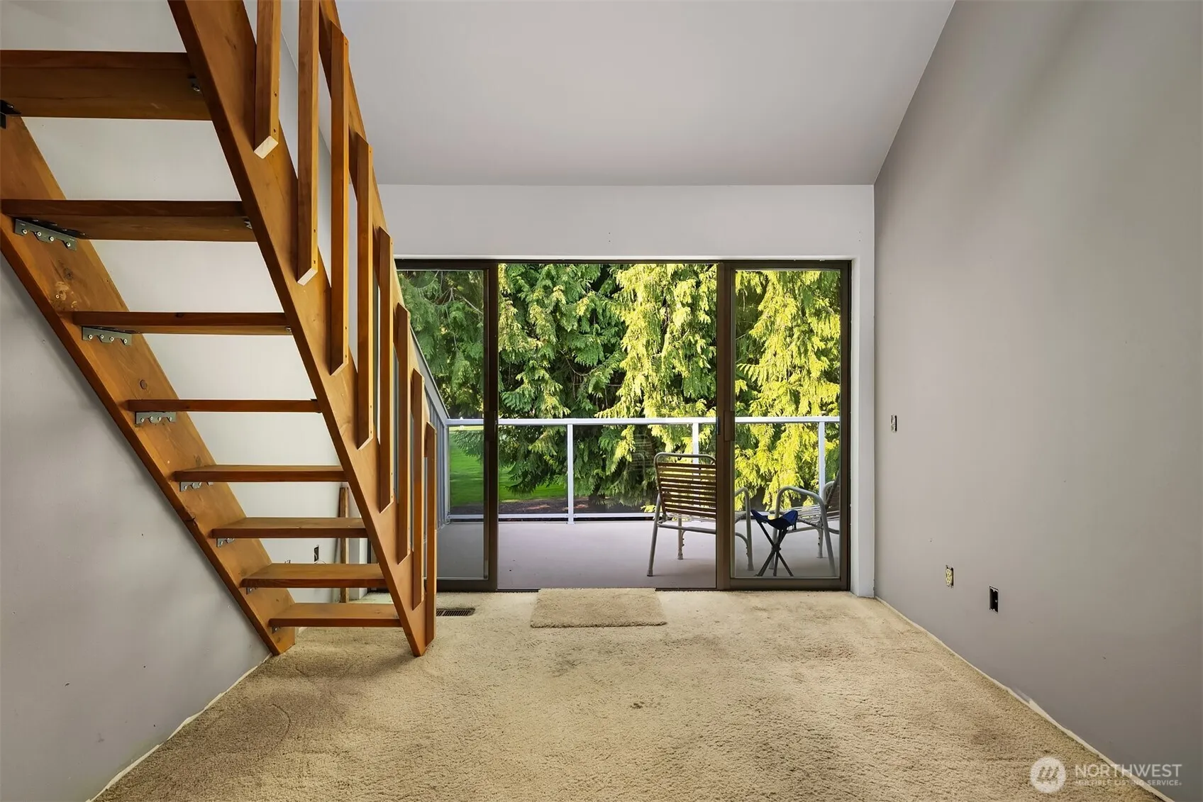 2449 209th Place NE, Sammamish, WA 98074