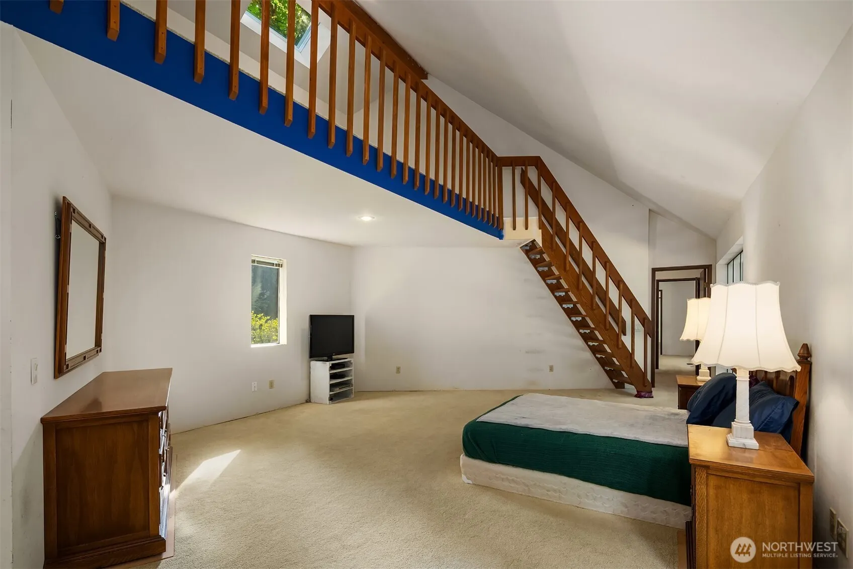 2449 209th Place NE, Sammamish, WA 98074