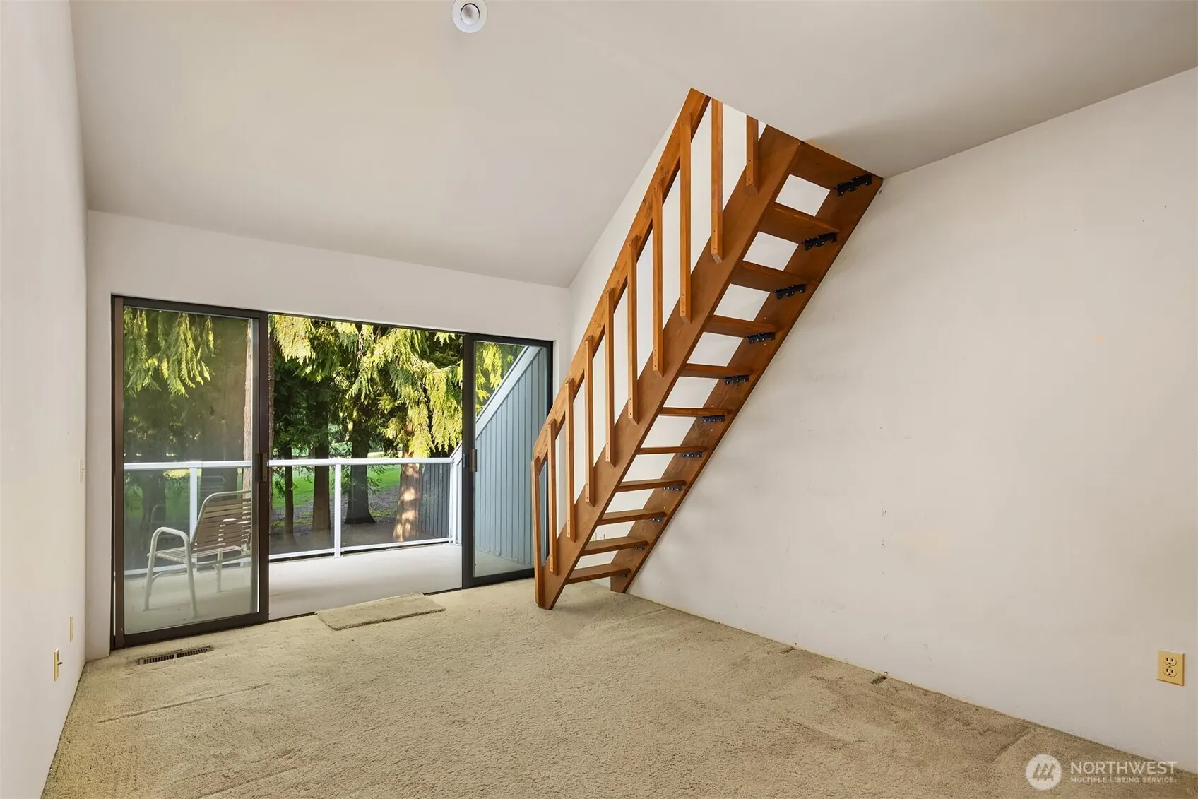 2449 209th Place NE, Sammamish, WA 98074