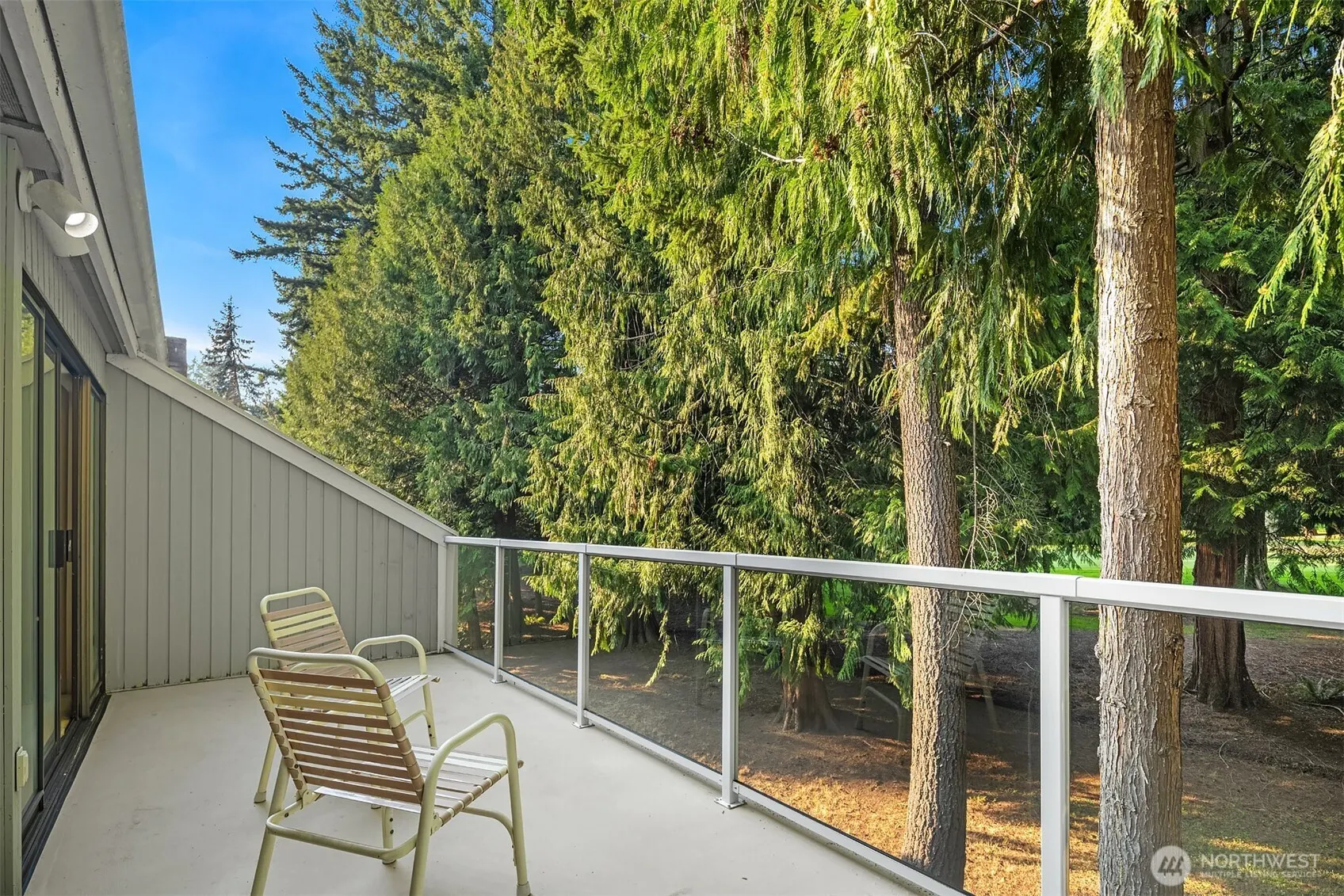2449 209th Place NE, Sammamish, WA 98074
