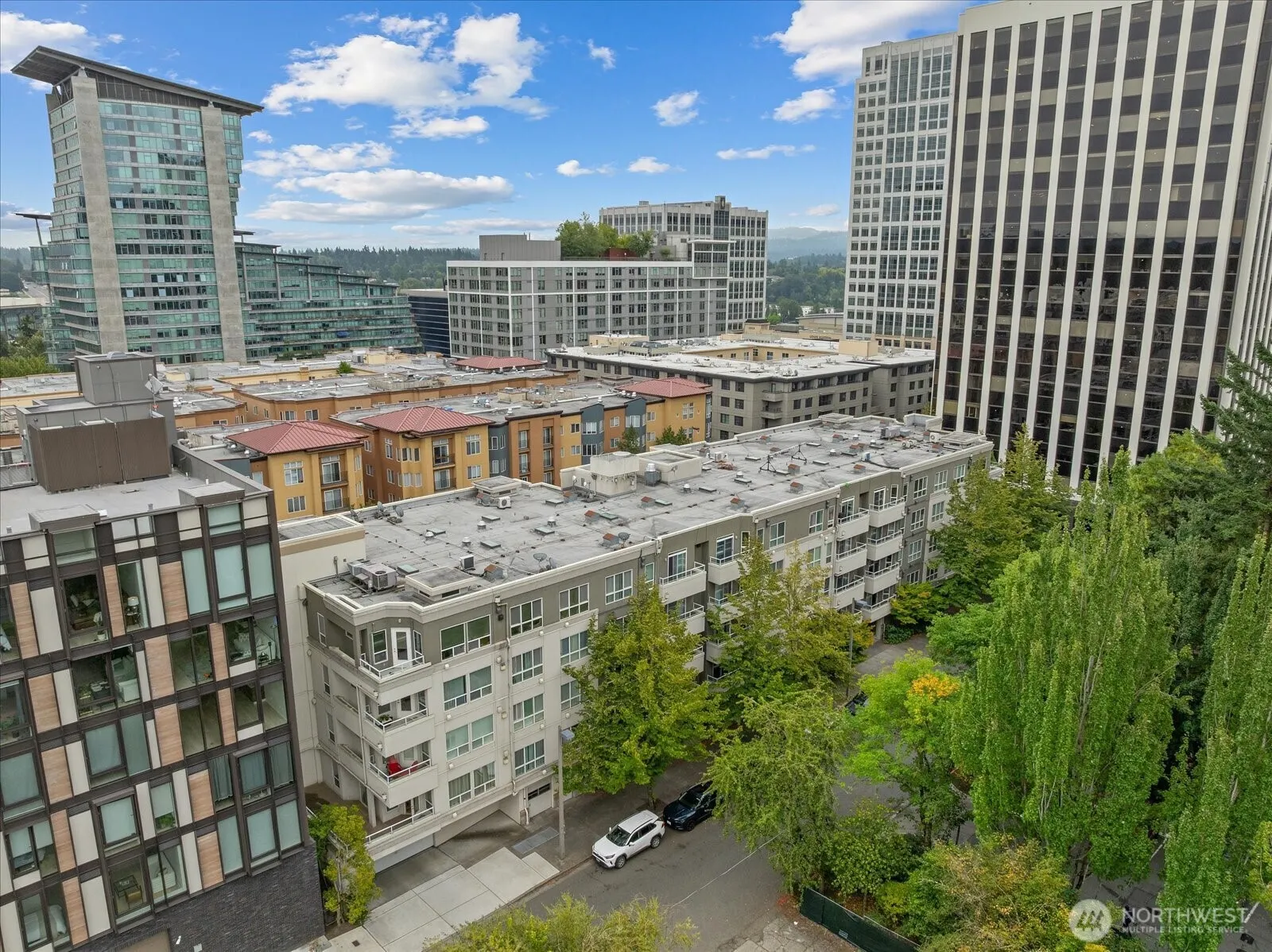 925 110th Avenue NE #PH05, Bellevue, WA 98004