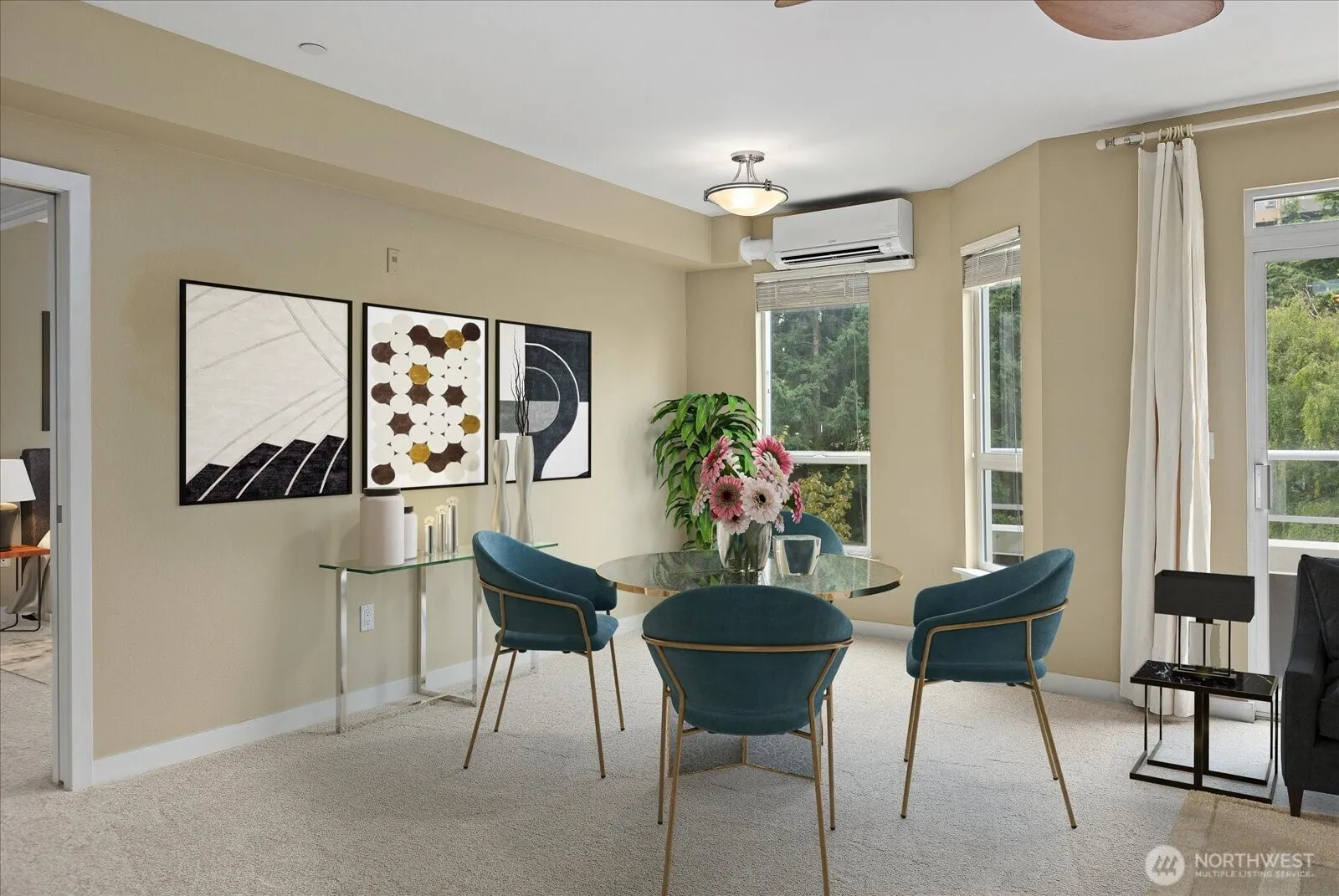 925 110th Avenue NE #PH05, Bellevue, WA 98004