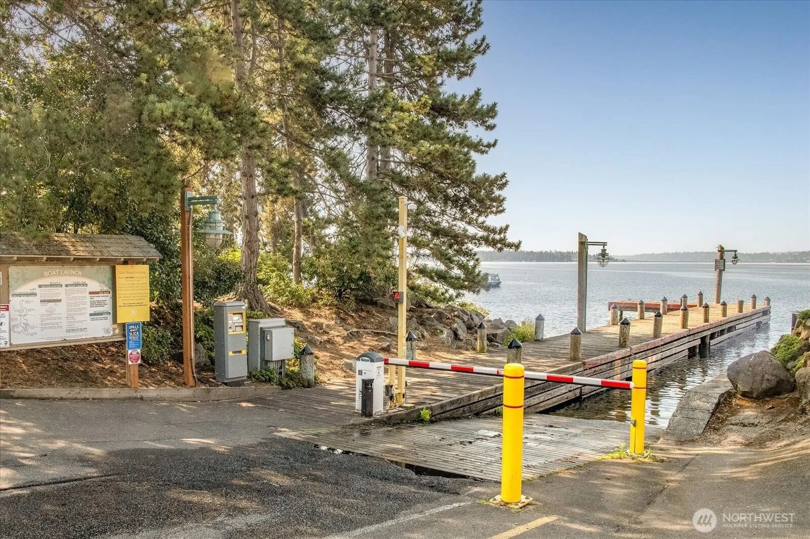 225 4th Avenue #B302, Kirkland, WA 98033