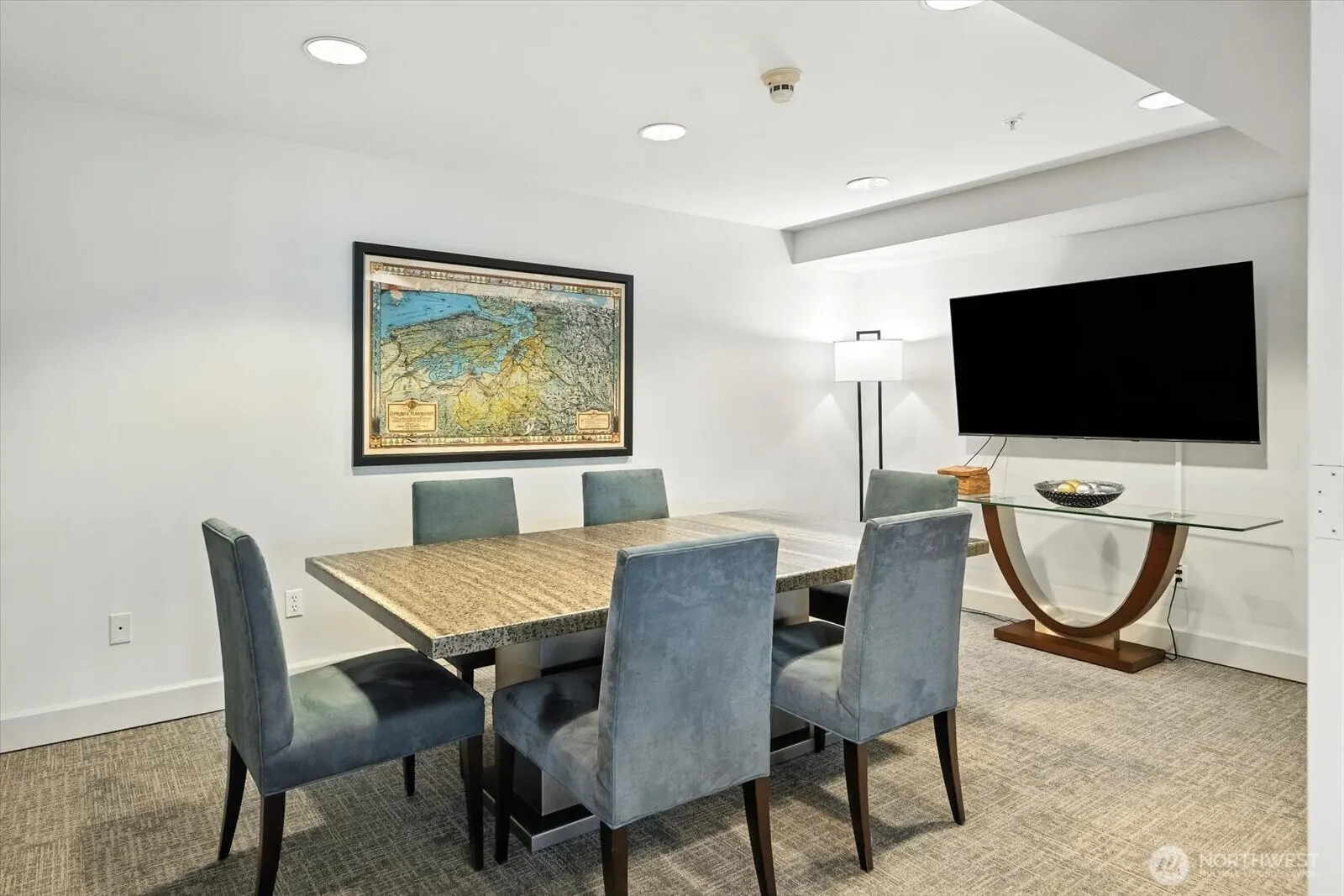225 4th Avenue #B302, Kirkland, WA 98033
