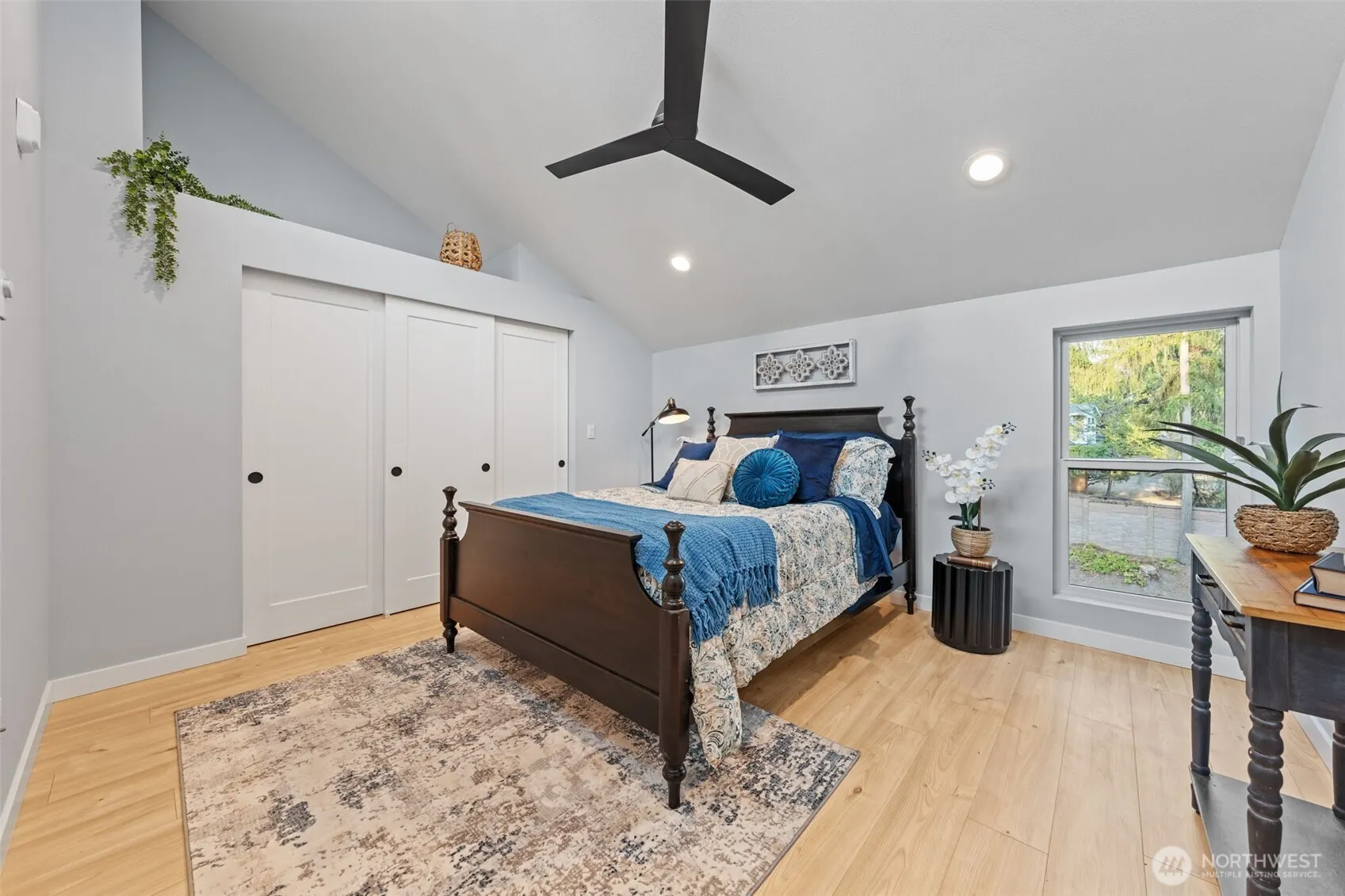 6439 NE 139th Avenue #30, Redmond, WA 98052