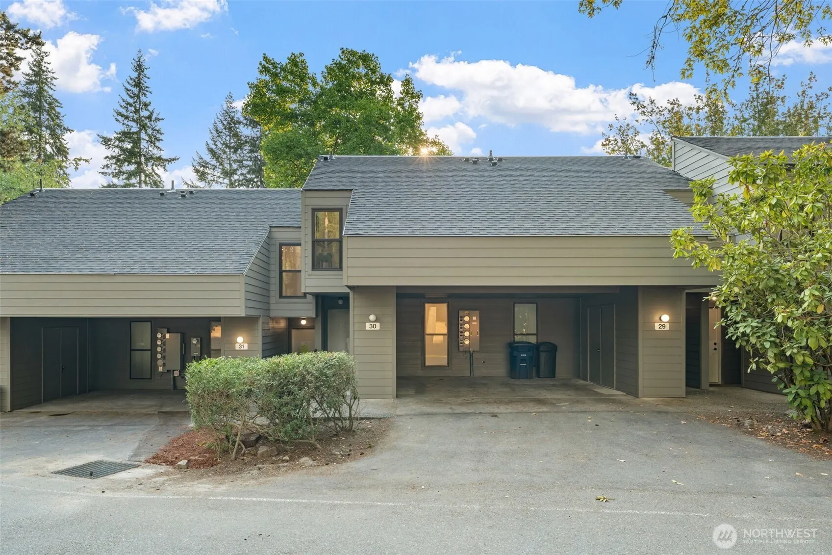 6439 NE 139th Avenue #30, Redmond, WA 98052