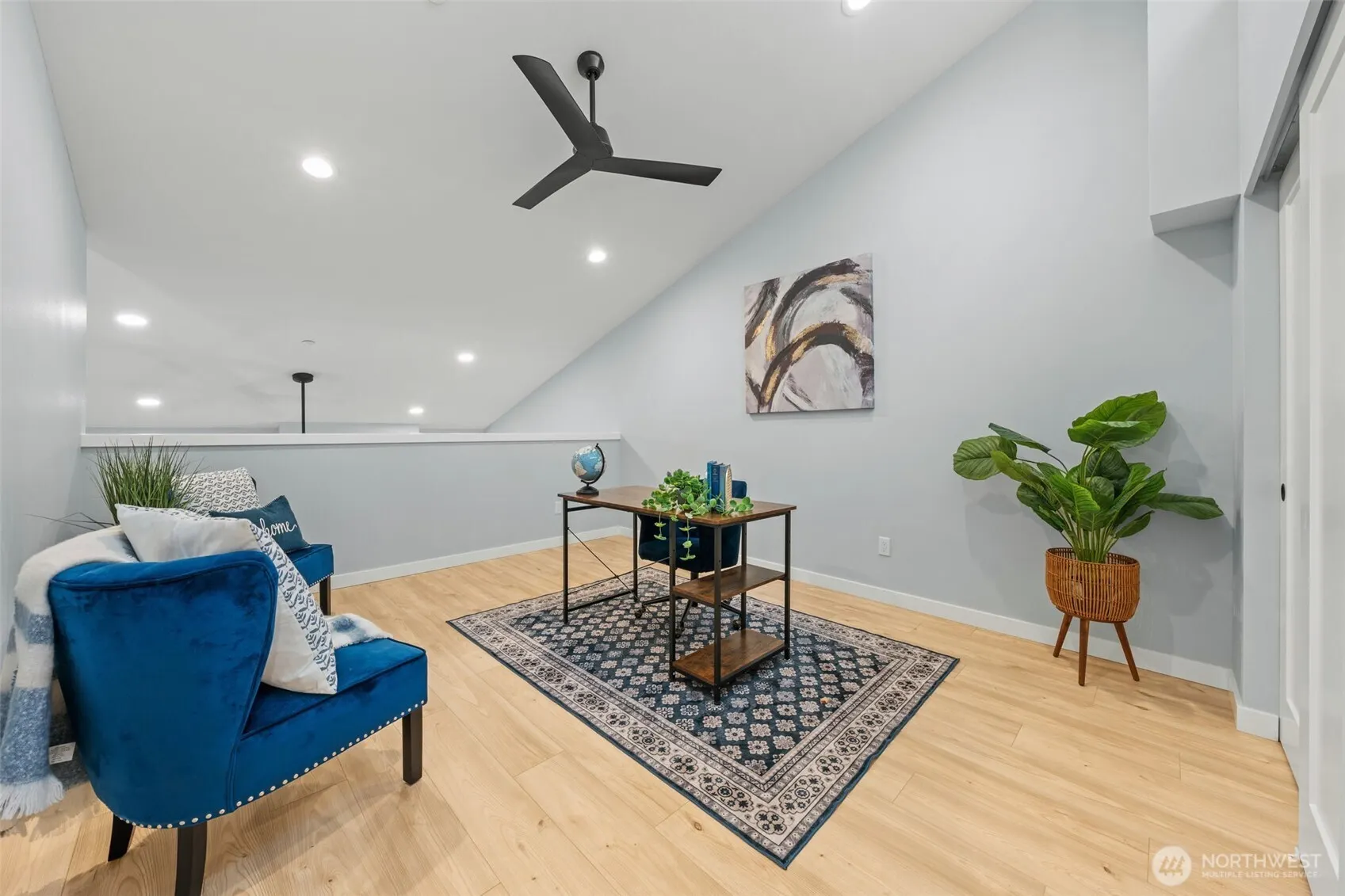 6439 NE 139th Avenue #30, Redmond, WA 98052