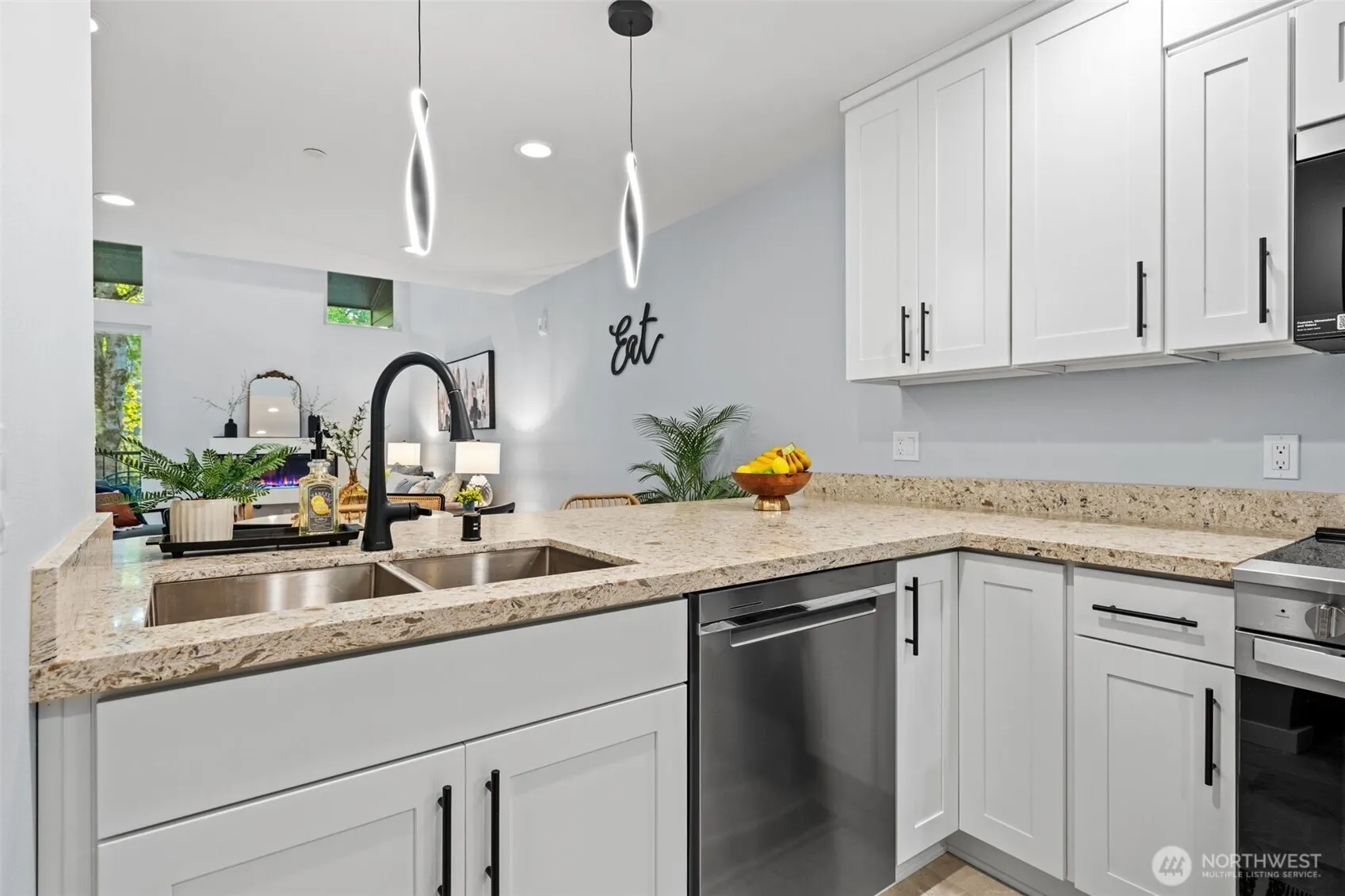6439 NE 139th Avenue #30, Redmond, WA 98052