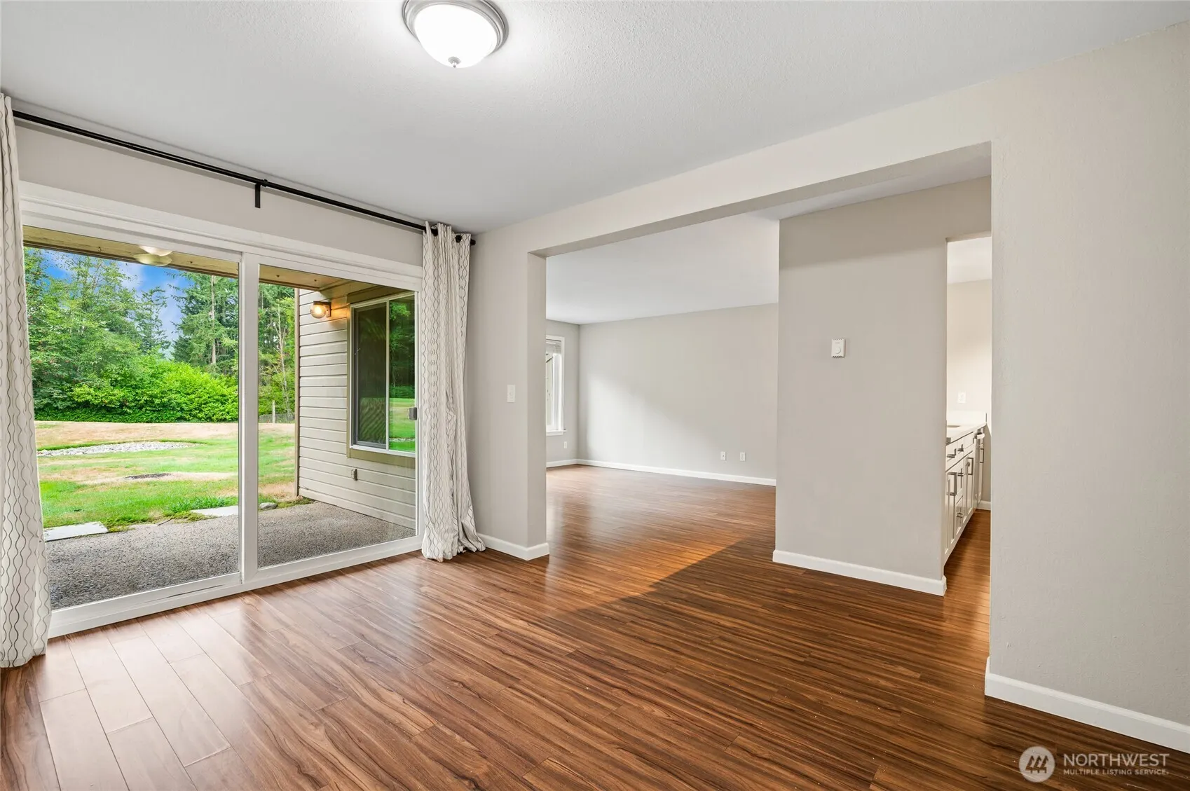 4415 145th Avenue NE ##H5, Bellevue, WA 98007