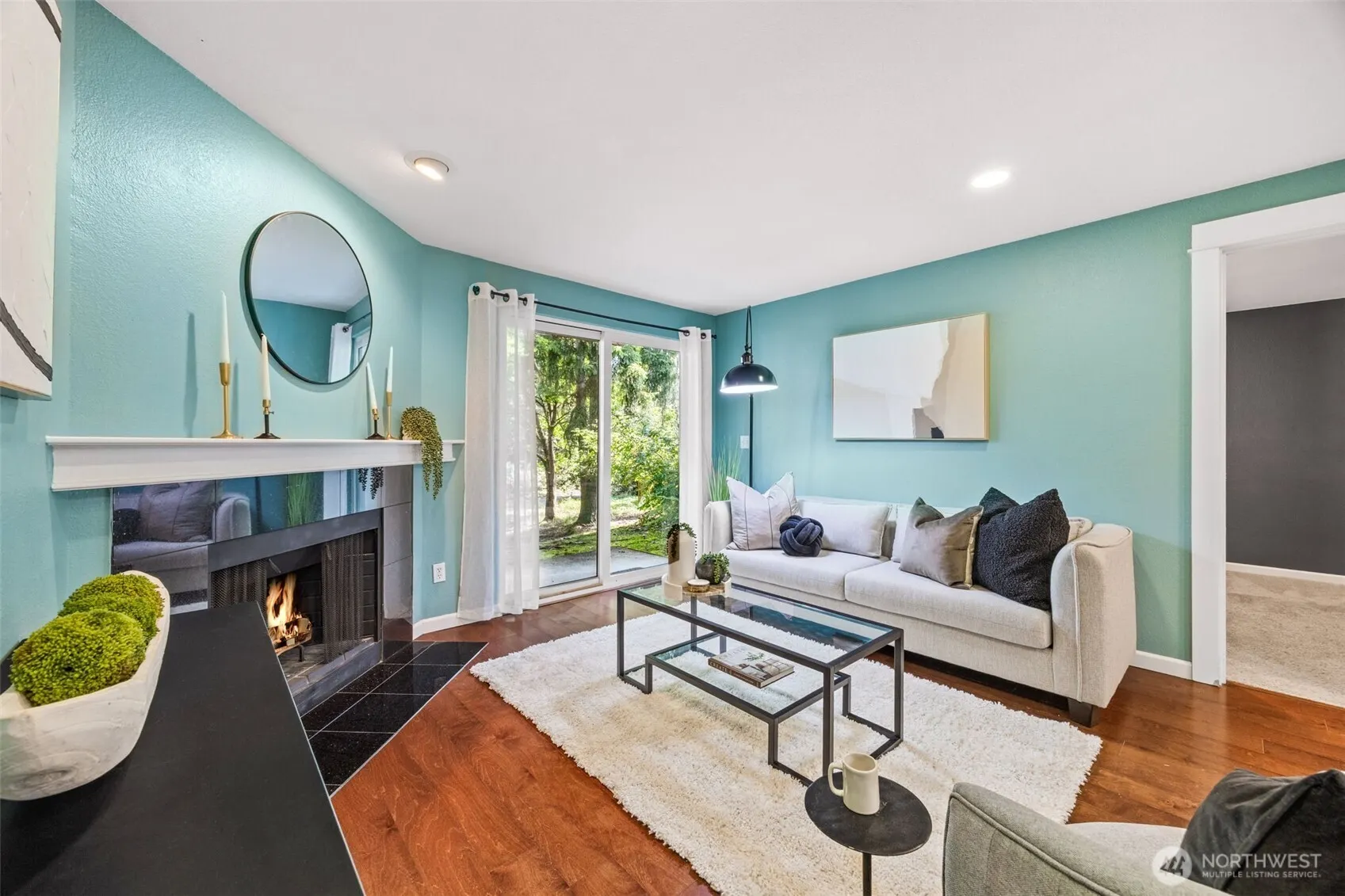 732 Kirkland Circle #D102, Kirkland, WA 98033-6372