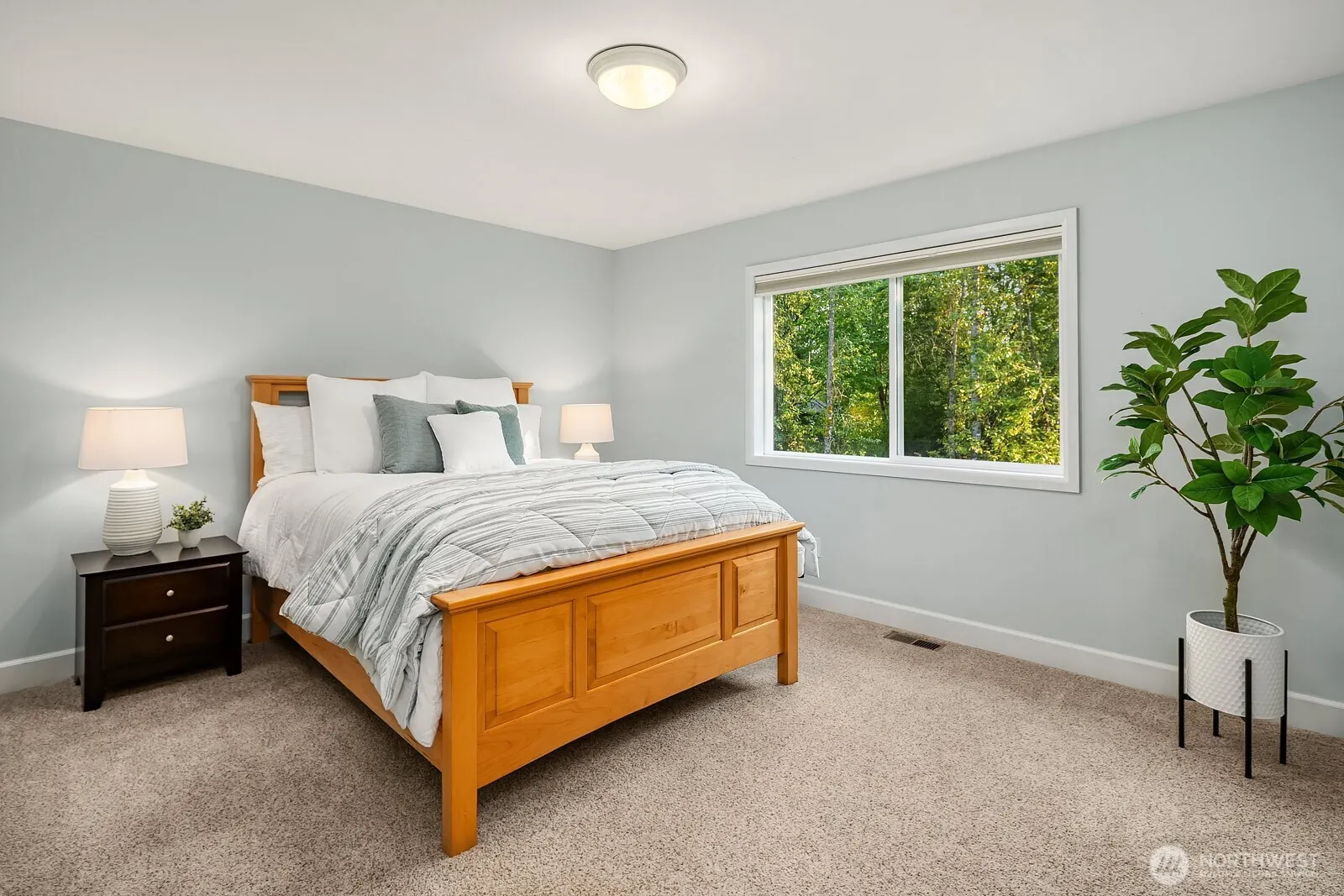 1111 272 Place SE, Sammamish, WA 98075