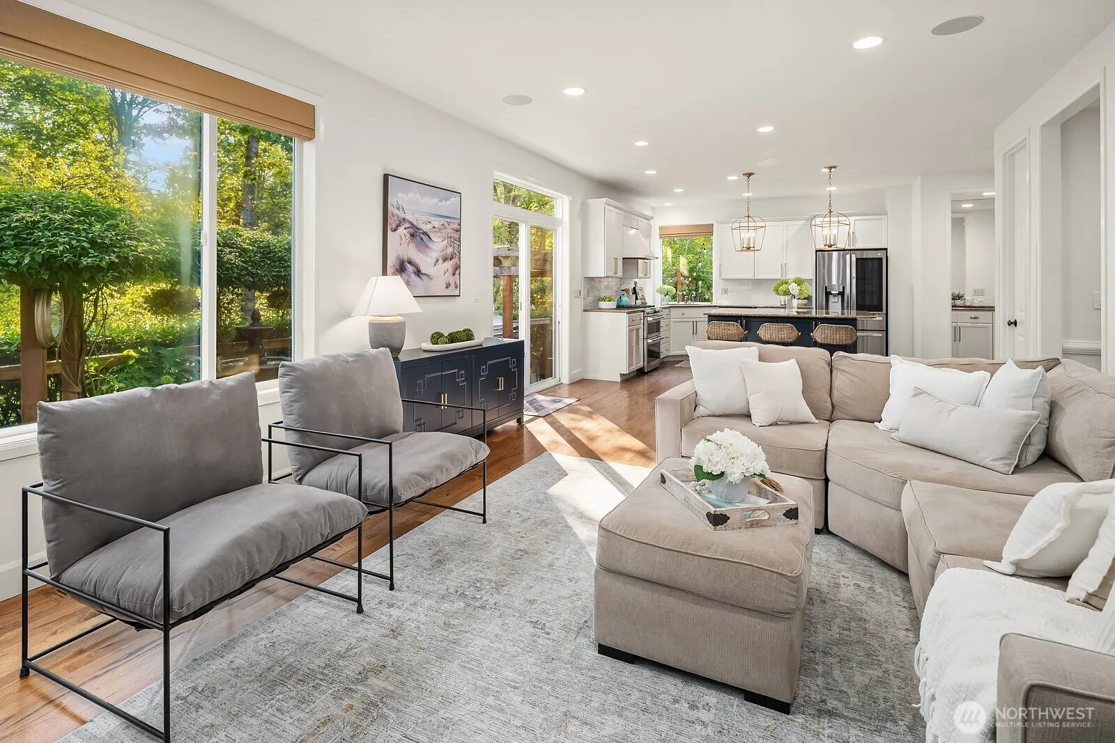 1111 272 Place SE, Sammamish, WA 98075