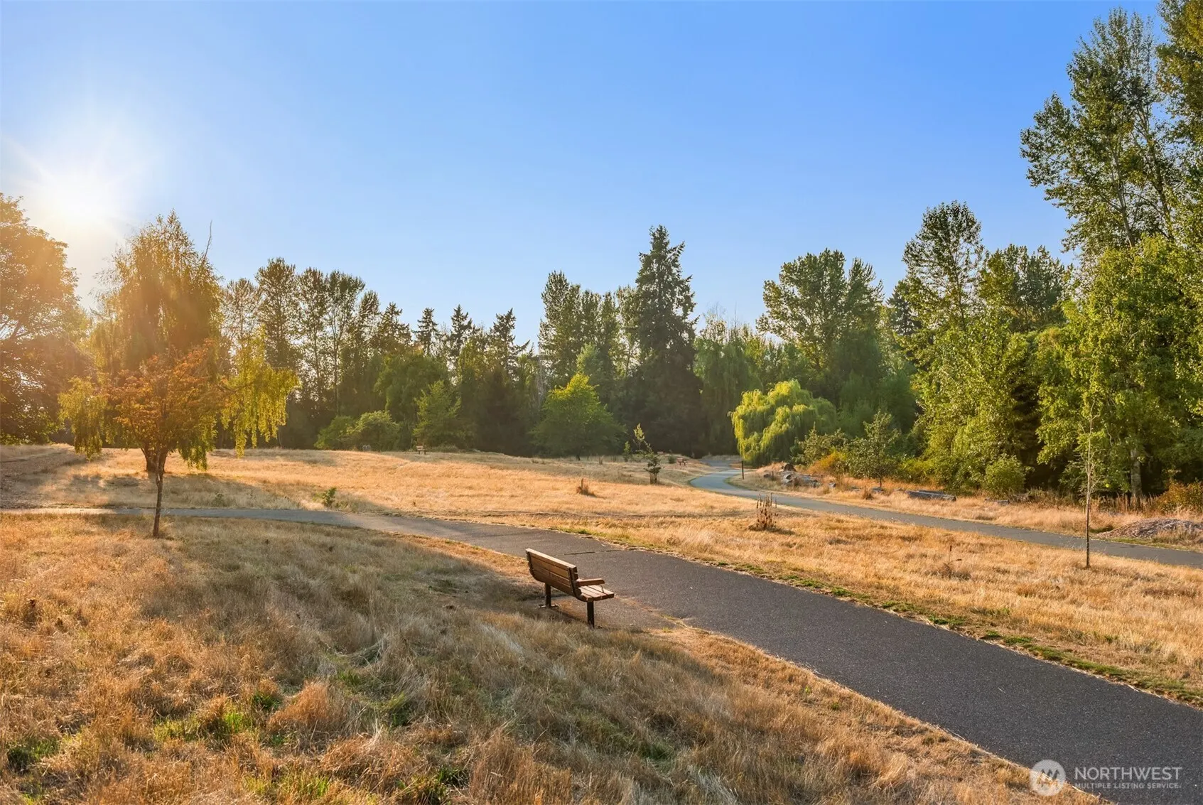 2010 9th Street W, Kirkland, WA 98033